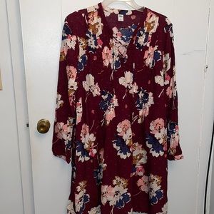 Old navy burgundy floral print dress